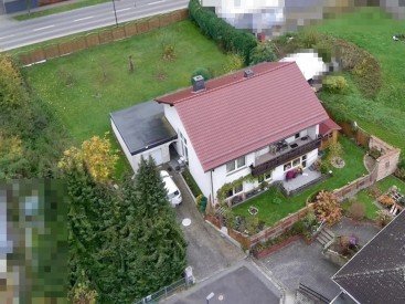 Hauptbild -----Mass. freist. EFH mit ELW, großzügigem Garten und Garage-----